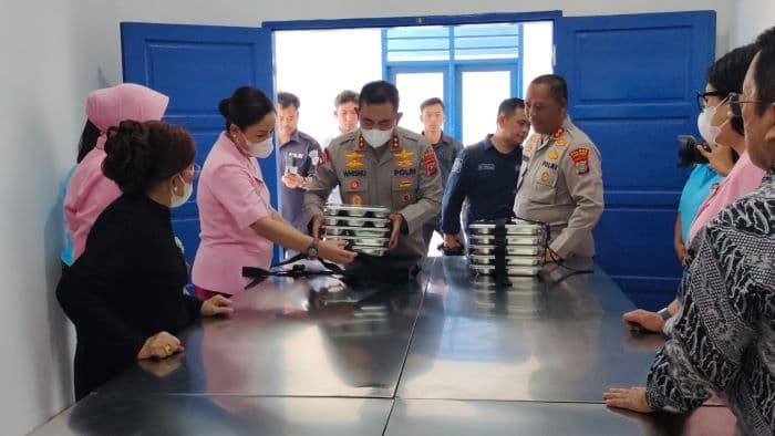 kapolda_sumut_resmikan_sentra_pelayanan_pemenuhan_gizi_polres_simalungun