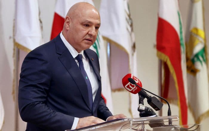 presiden_lebanon_perintahkan_militer_lawan_serangan_israel_di_wilayah_selatan