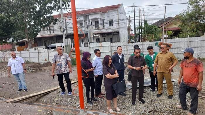 banyak_bangunan_bermasalah_dan_tak_berizin_dprd_minta_pemko_medan_membongkar