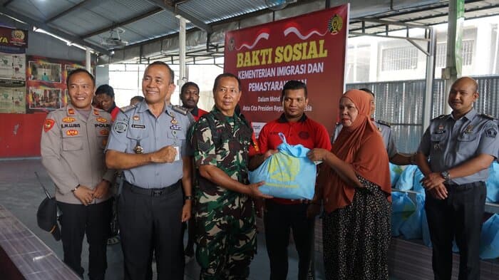 dukung_asta_cita_presiden_lapas_tanjung_gusta_medan_bagikan_bansos_ke_keluarga_wbp_