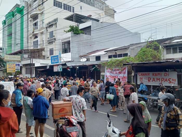 eksekusi_sejumlah_rumah_di_jalan_gandhi_ratusan_masyarakat_siap_lakukan_perlawanan