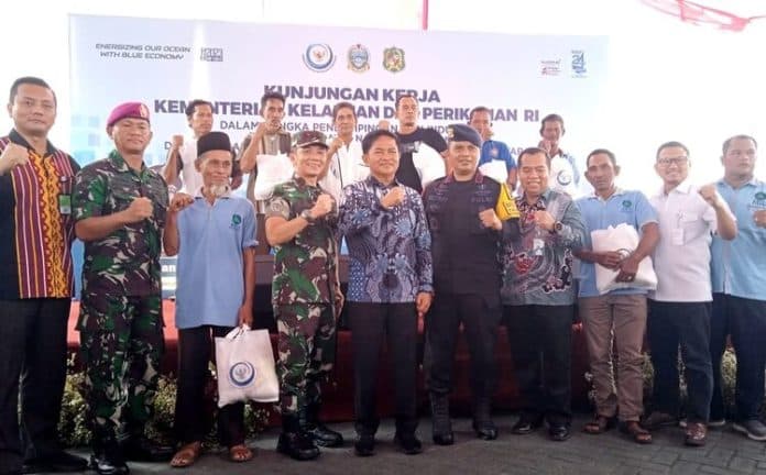 1000_nelayan_belawan_terima_bantuan_dari_kementerian_kkp