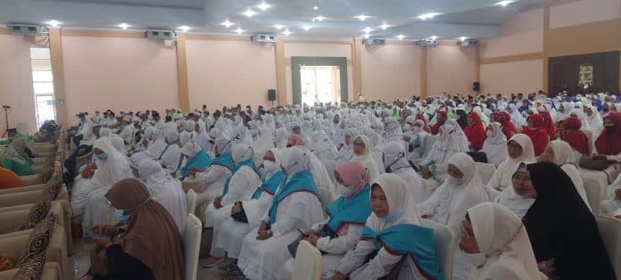 10_juni_kloter_1_masuk_asrama_berasal_dari_mandailing_natal_tapteng_medan