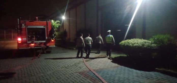 1135_tahanan_sempat_dievakuasi_saat_asap_muncul_di_rutan_tanjung_kusta