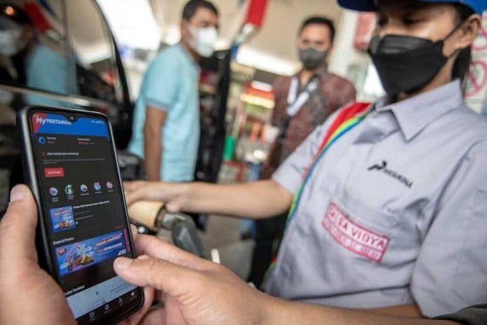 11_daerah_ini_uji_coba_pembelian_solar_pakai_mypertamina