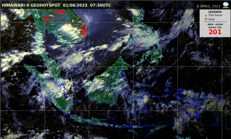 11_titik_panas_terdeteksi_di_sumut_hari_ini_bmkg_ingatkan_perubahan_cuaca_tiba_tiba