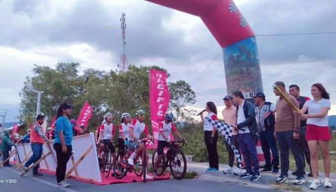 120_pesepeda_ikuti_event_tour_de_samosir_tahun_2023