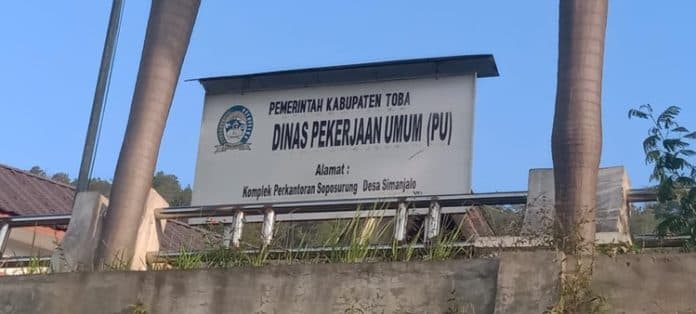 12_paket_kegiatan_hasil_tender_dinas_pupr_toba_masuki_masa_kontrak
