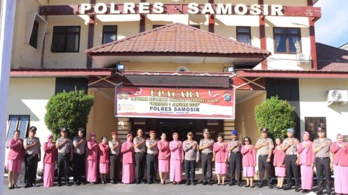 14_personel_polres_samosir_naik_pangkat_di_awal_2025