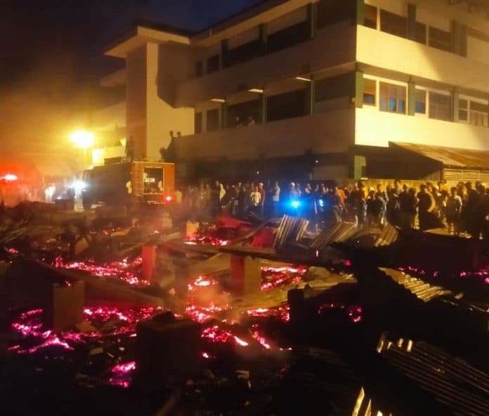 14_rumah_di_kampung_tarekat_naqsyabandiyah_babussalam_langkat_ludes_terbakar