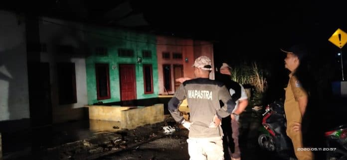 14_rumah_di_pantai_labu_diterjang_puting_beliung