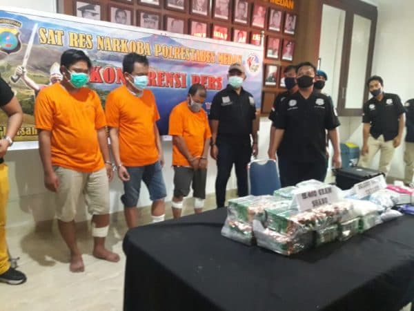 15_kg_sabu_diamankan_di_medan_3_tersangka_didor