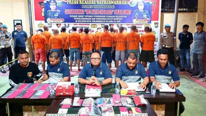 16_orang_diamankan_polres_tanjung_balai_selama_operasi_antik_toba_2023