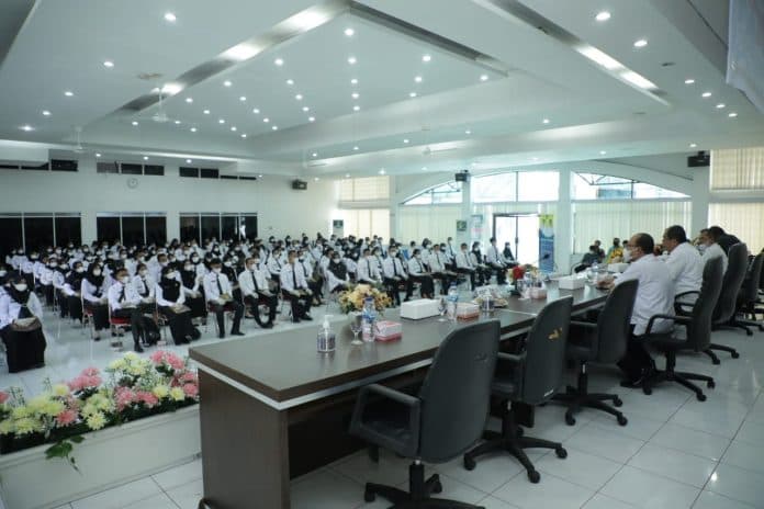 194_orang_guru_di_asahan_resmi_diangkat_jadi_pppk