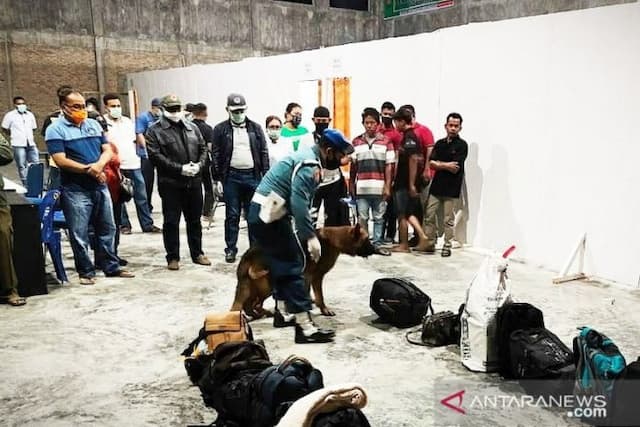 20_tki_ilegal_asal_malaysia_kembali_ditahan_tni_al_di_tanjung_balai