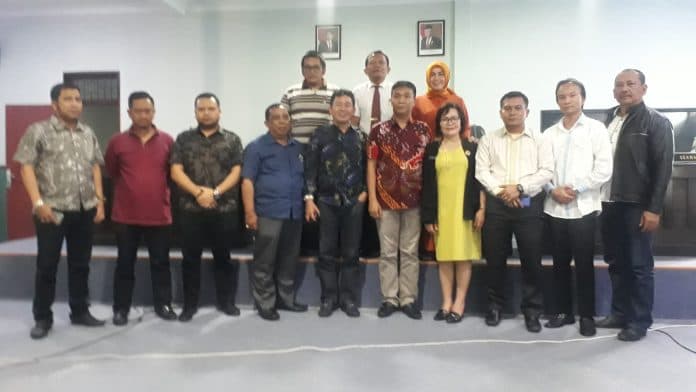 21_anggota_dprd_interpelasikan_walikota_siantar