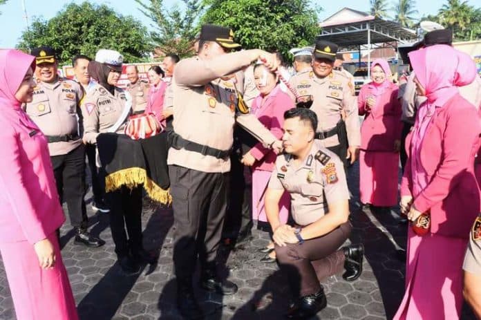 26_personel_polres_batu_bara_naik_pangkat_ini_pesan_kapolres