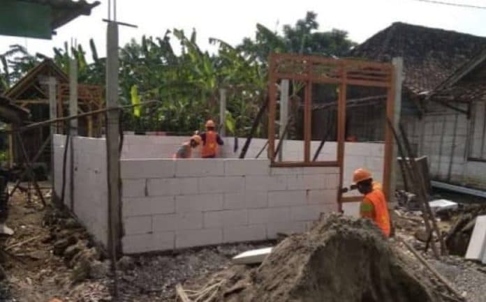 273_rumah_yang_tersebar_pada_beberapa_nagori_di_simalungun_terima_bantuan_bedah_rumah