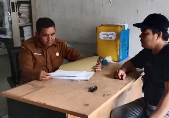 296_kades_di_palas_segera_terima_sk_perpanjangan_masa_jabatan