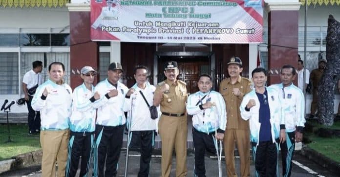 29_atlet_tebing_tinggi_dilepas_ikuti_peparprov_2023_di_medan