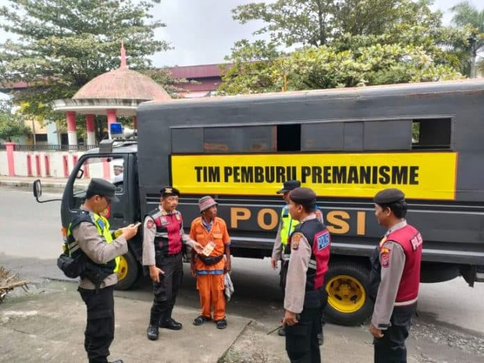 2_jukir_liar_diamankan_di_jalan_suprapto_tebing_tinggi