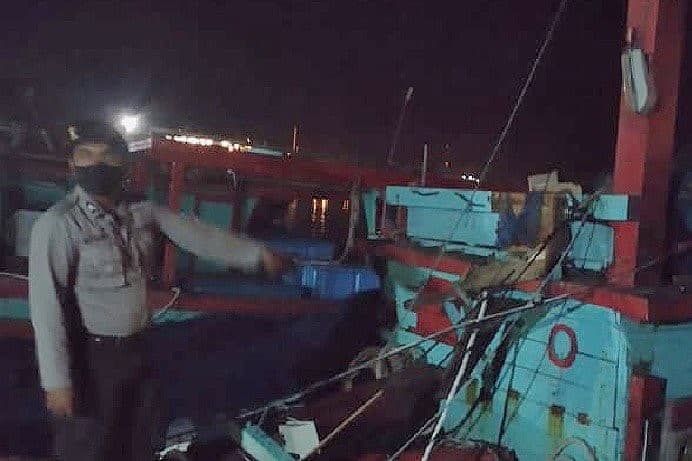 2_kapal_tabrakan_di_perairan_sibolga_satu_tewas