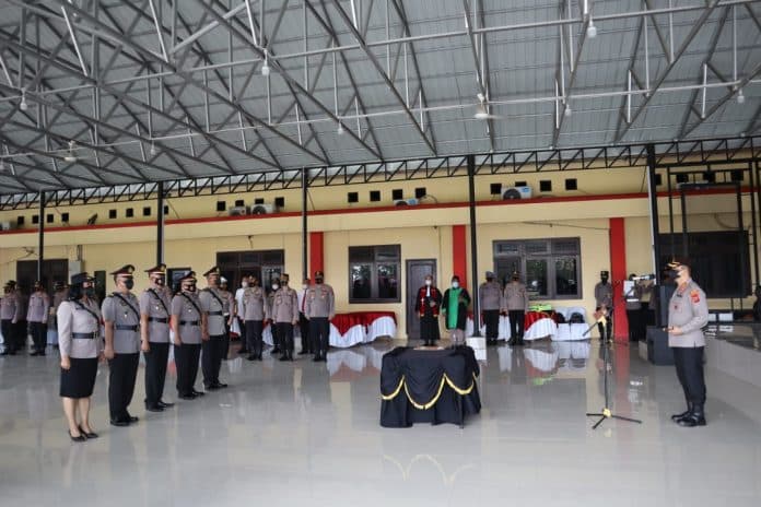 2_kapolsek_dan_kabag_sdm_polresta_deli_serdang_diganti