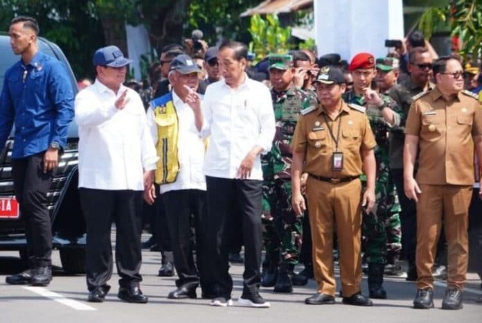2_tahun_perbaikan_jalan_rusak_di_daerah_sedot_rp296_triliun