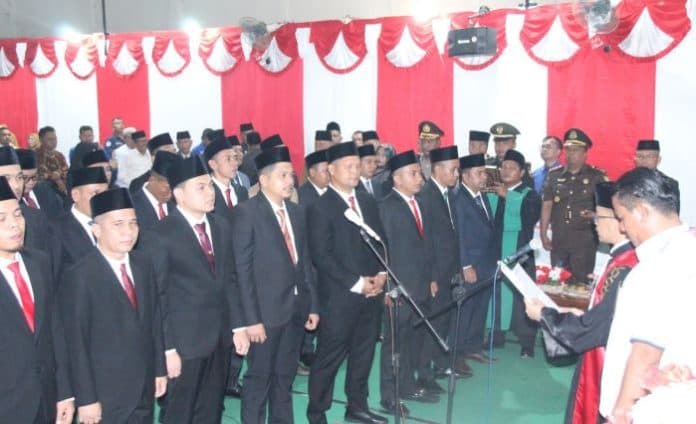 30_anggota_dprd_palas_terpilih_resmi_dilantik_ini_nama_namanya