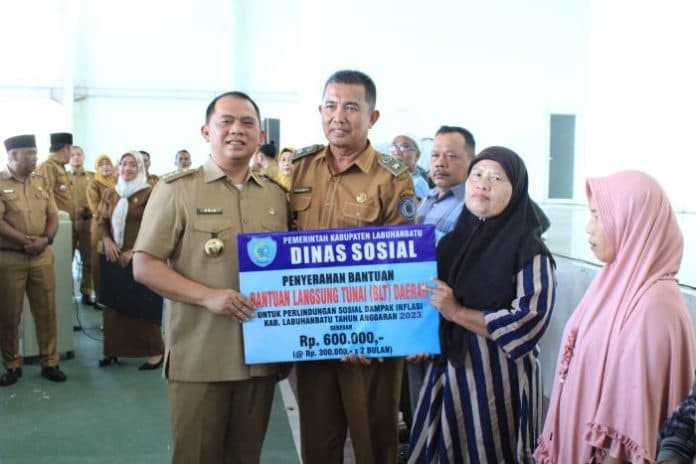 3250_keluarga_terima_blt_daerah_kabupaten_labuhanbatu
