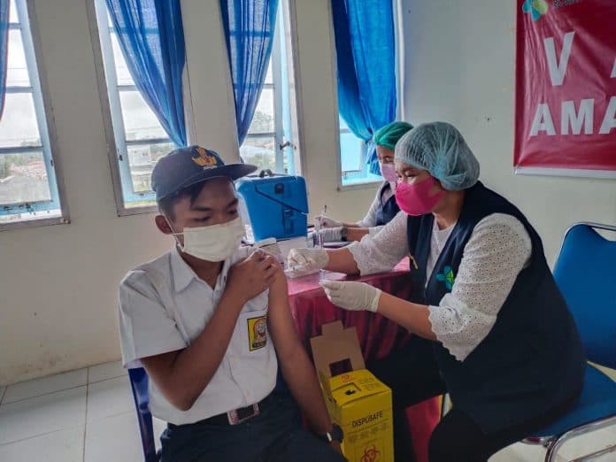 32_persen_pelajar_smp_sudah_divaksin_di_simalungun