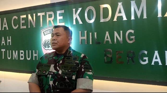 33_oknum_tni_terlibat_kericuhan_di_sibiru_biru_diperiksa_pomdam