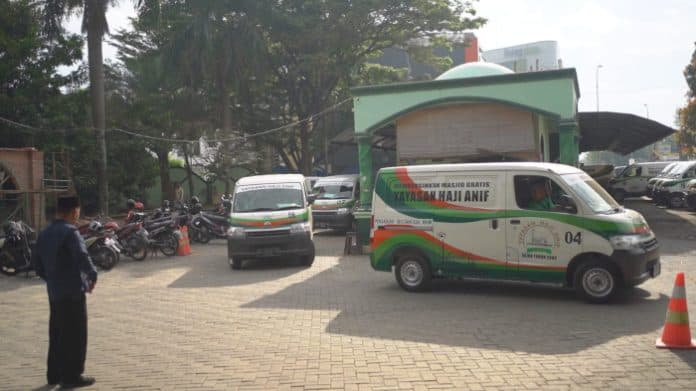38_mobil_kebersihan_masjid_yha_di_sumut_terus_bergerak_selama_ramadhan