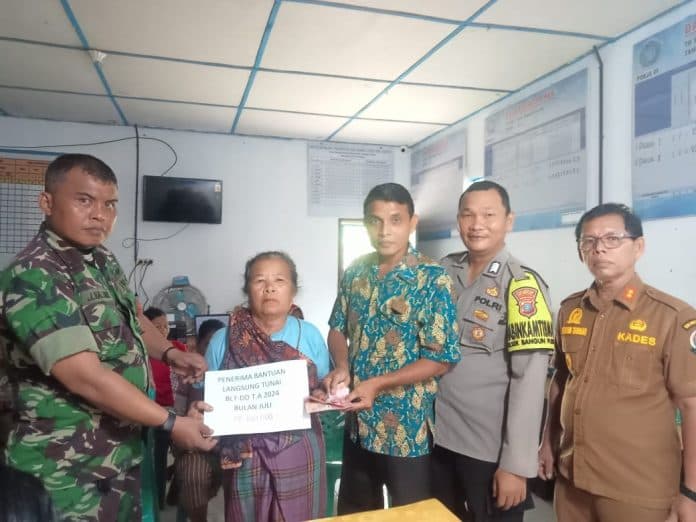 39_warga_miskin_desa_rumah_deleng_bangun_purba_terima_blt