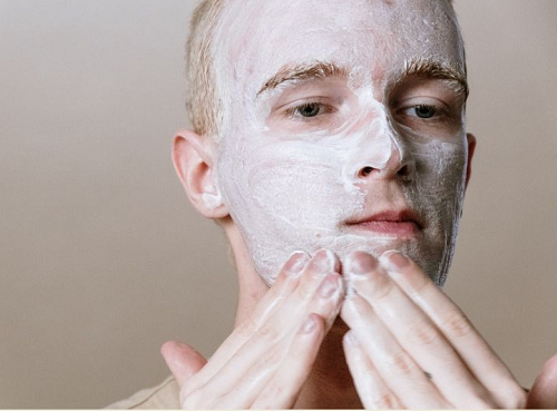 3_rangkaian_skincare_untuk_pria_agar_kulit_wajah_sehat