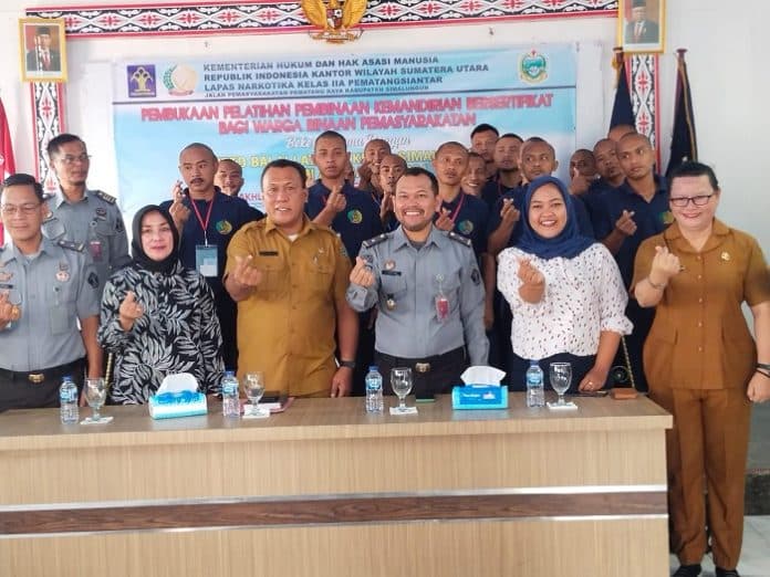 40_wbp_lapas_narkotika_siantar_dilatih_barista_dan_teknisi_handphone