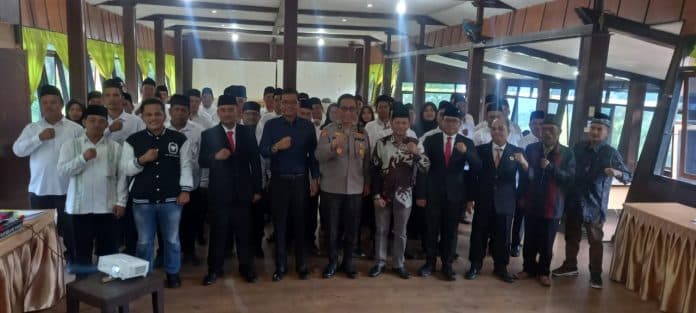 45_panwascam_di_tapsel_diminta_harus_berintegritas