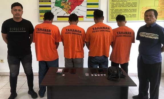 4_orang_pengedar_sabu_antar_kabupaten_dijerat_ancaman_20_tahun_penjara