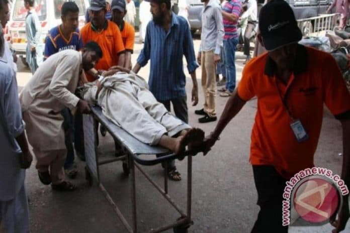 4_tewas_dan_20_terluka_akibat_ledakan_di_pakistan