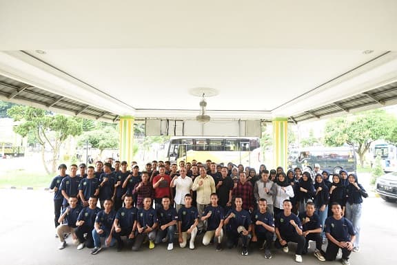 56_anggota_paskibra_padangsidimpuan_berangkat_ke_sumbar