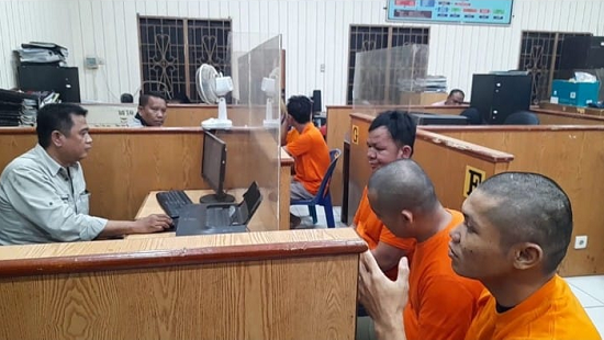 5_anggota_sindikat_penipuan_mobil_lelang_dibekuk_polrestabes_medan