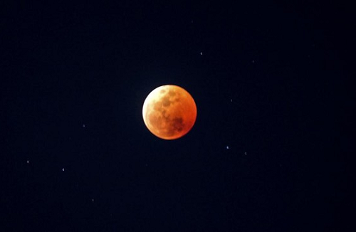 5_mei_fenomena_gerhana_bulan_penumbra_sapa_indonesia