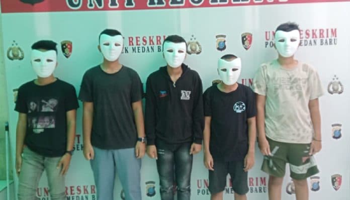 5_pelajar_pelaku_perusakan_mobil_di_jalan_masdulhak_medan_ditangkap