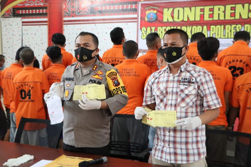 5_penyalahguna_narkoba_2_diantaranya_wanita_diringkus_polres_pelabuhan_belawan