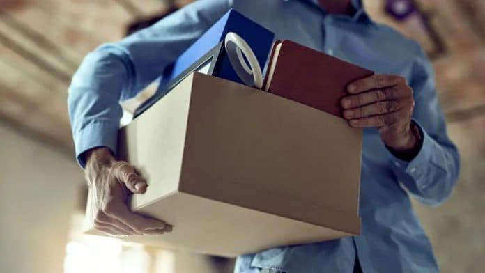 5_sektor_industri_dengan_jumlah_phk_terbanyak_hingga_juli_2024