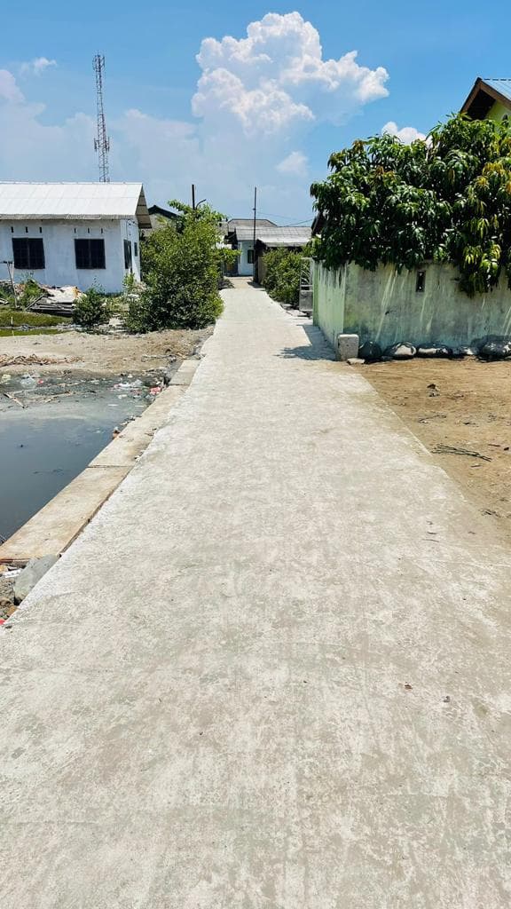 6_kelurahan_di_belawan_gunakan_dankel_untuk_perbaikan_infrastruktur