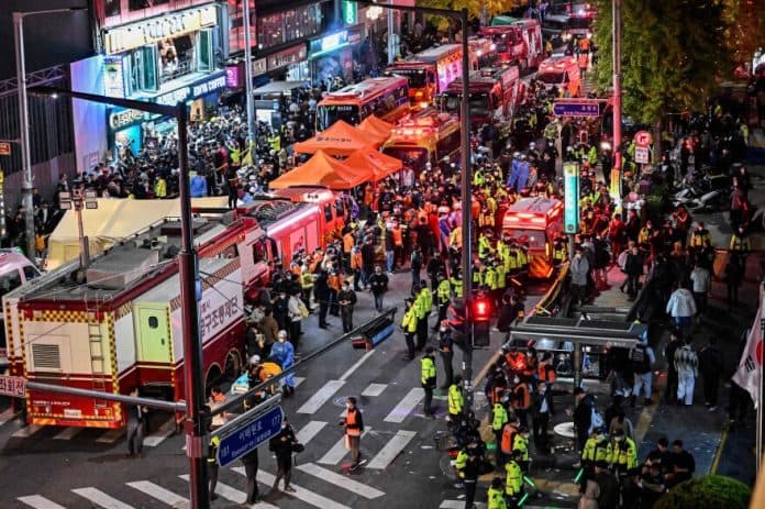 6_pejabat_korsel_jadi_tersangka_tragedi_itaewon_didakwa_lalai