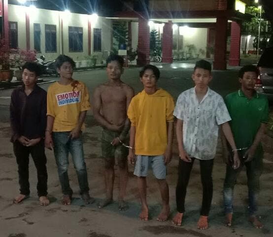 6_pemuda_terlibat_tawuran_di_belawan_ditangkap