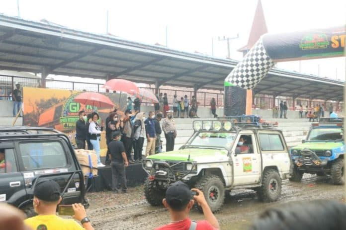 75_offroader_jelajahi_bumi_taput_melalui_green_international_xtreme_adventure