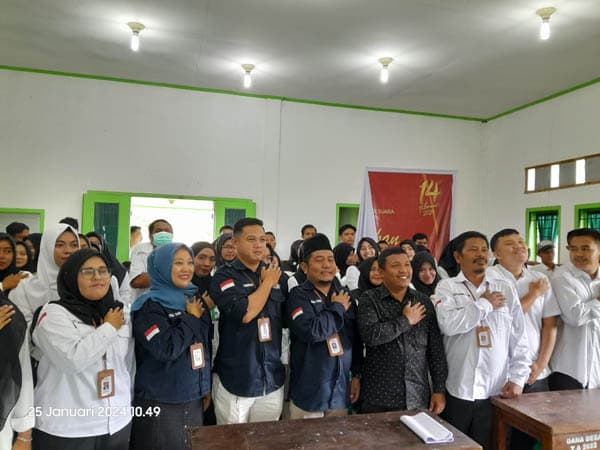 77_anggota_kpps_palopat_pijorkoling_pada_pemilu_2024_dilantik